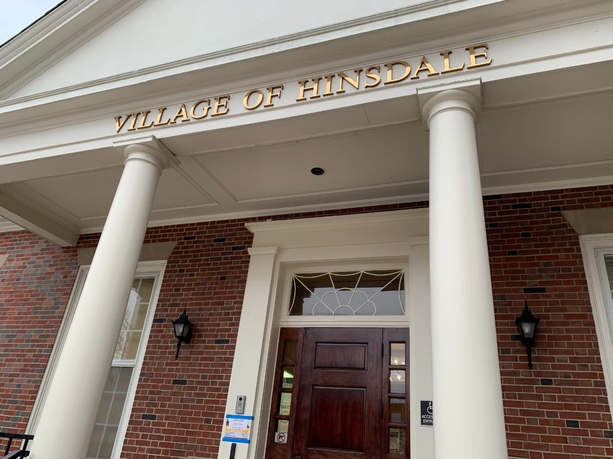 Hinsdale officials are planning a pavilion for downtown's Burlington Park. The village president said Tuesday that the village has been assured the project will meet its budget target. 