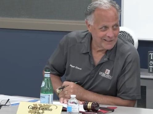 Burr Ridge Mayor Gary Grasso announced Monday that he prevailed in the latest battle in his lawsuit against a political consultant.