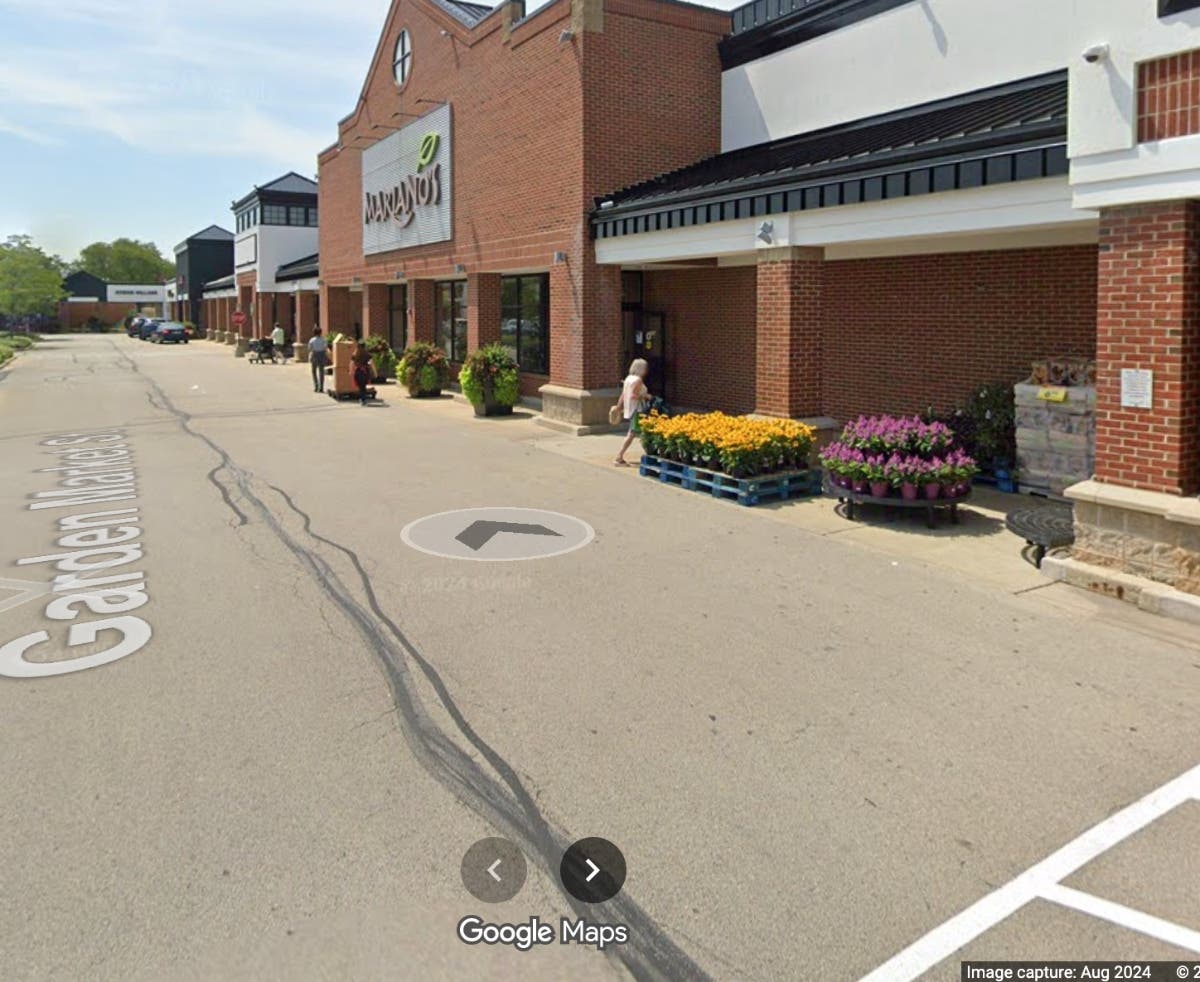 The Garden Market Shopping Center in Western Springs is at 4700 Gilbert Ave. Or is it? It's really on Willow Springs Road.