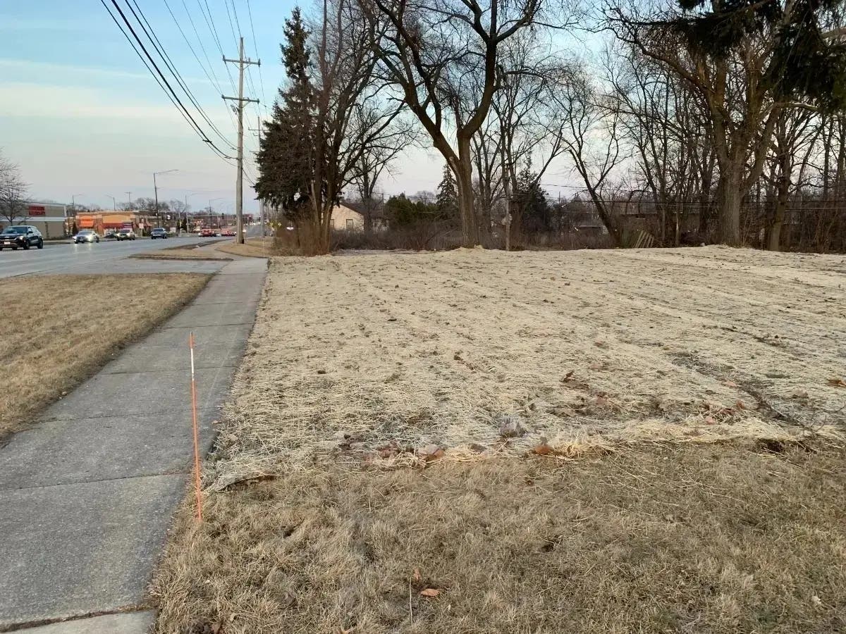The old dental office at 1225 Plainfield Road in Darien was razed in November 2024. The lot was restored. Condos are expected.
