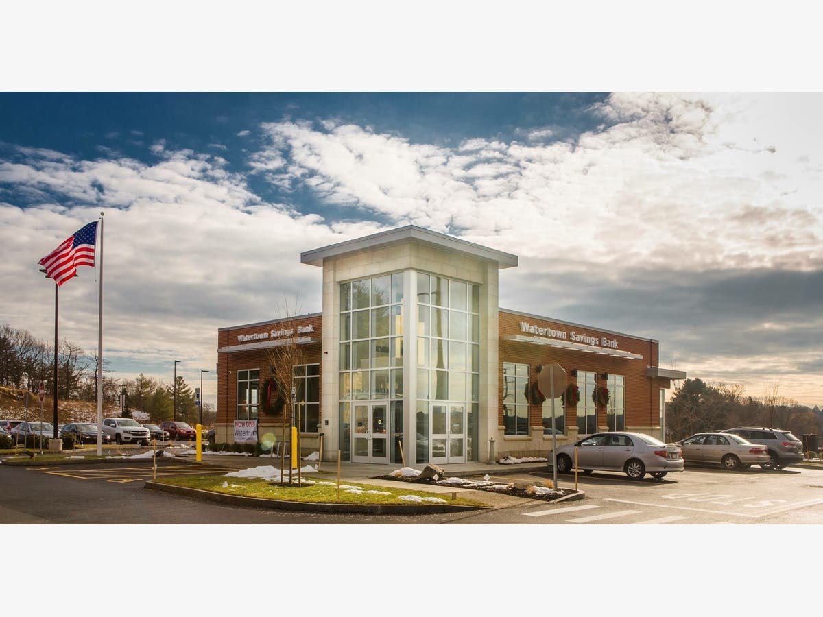 Watertown Savings Bank Celebrates Opening of New Waltham Branch