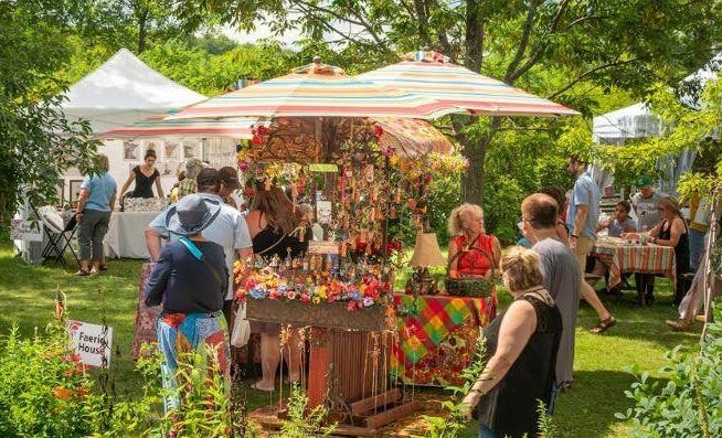 May Markets at the Arboretum!