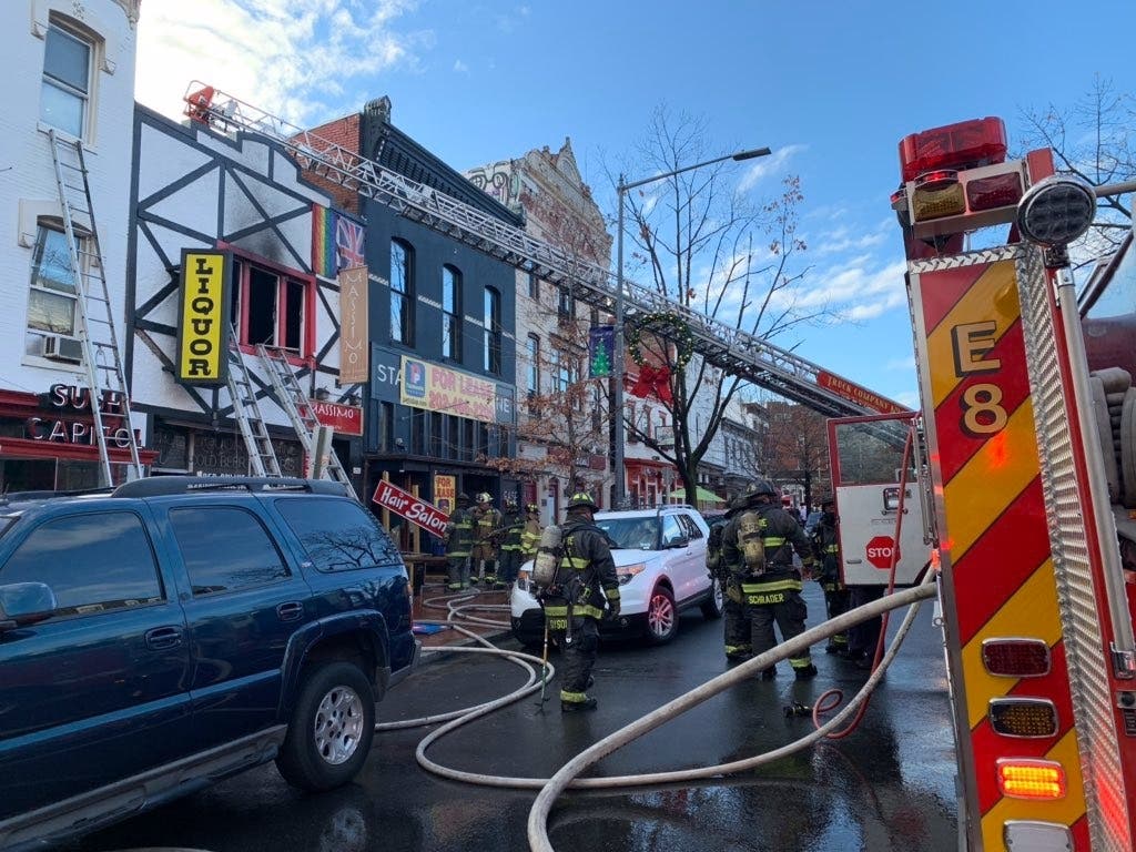 Firefighters were able to quickly extinguish a fire in a 2-story commercial building in the 300 block of Pennsylvania Avenue, S.E.