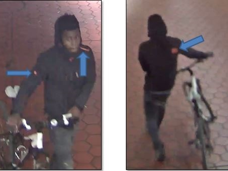 DC Police are looking for a man who they say grabbed the purses of two women in the Northwest area.