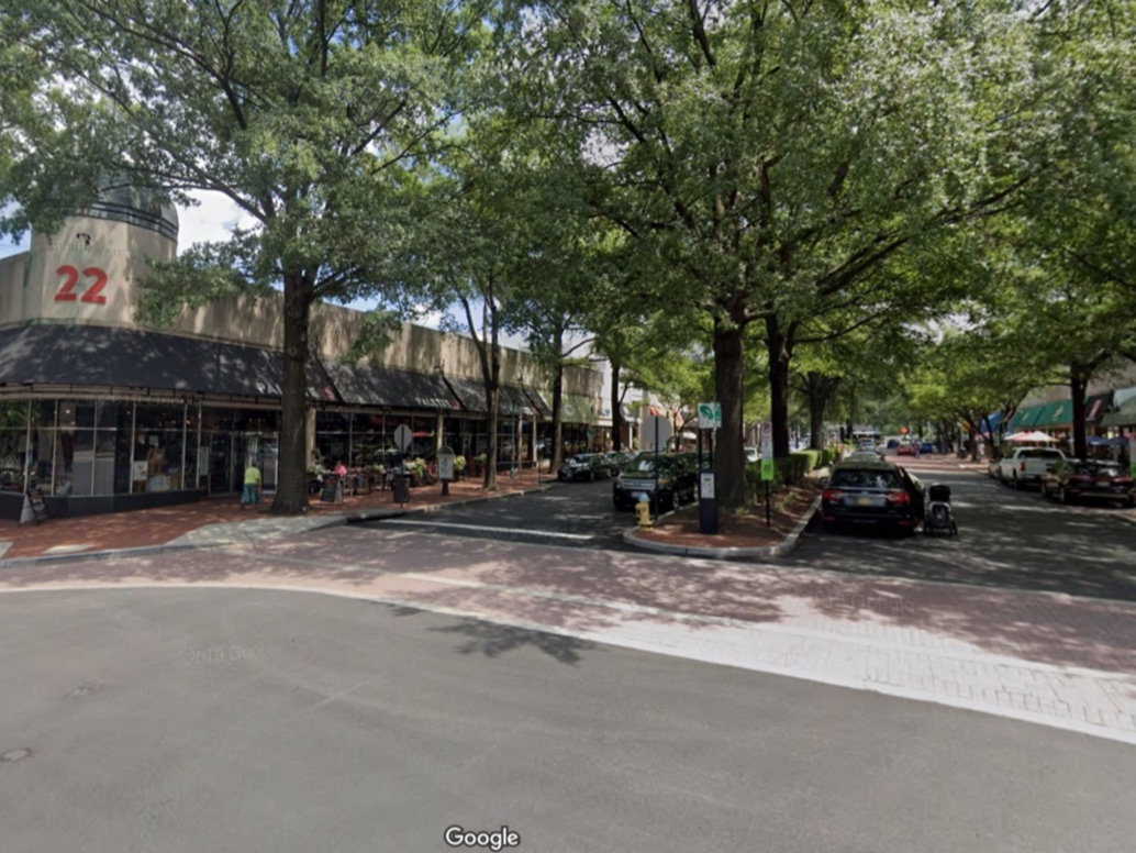 Arlington businesses are invited to let readers know if they're open or closed and what they offer.