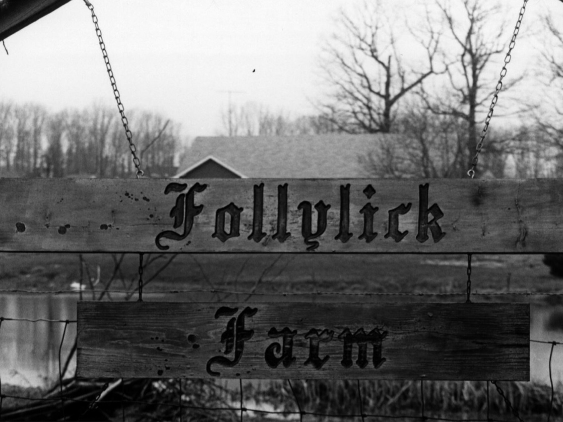 Follylick Farm sign.
