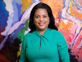 Palisades​ resident Deirdre Brown​ is a 30-year-old title company owner, who has three adult daughters and two school-age sons.