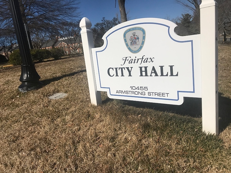 The Mayor and City Council are reviewing and discussing the proposed budget and Capital Improvement Projects Plan.