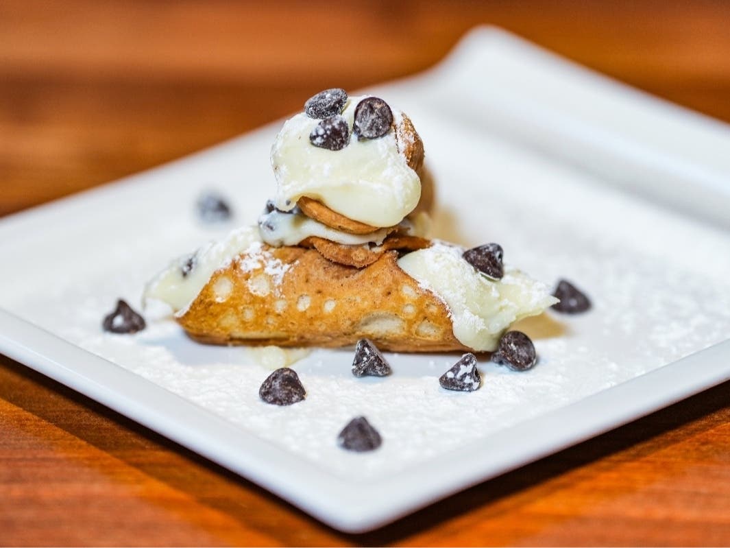 Dolce Vita Italian Kitchen and Wine Bar serves authentic Italian dishes, including cannoli.