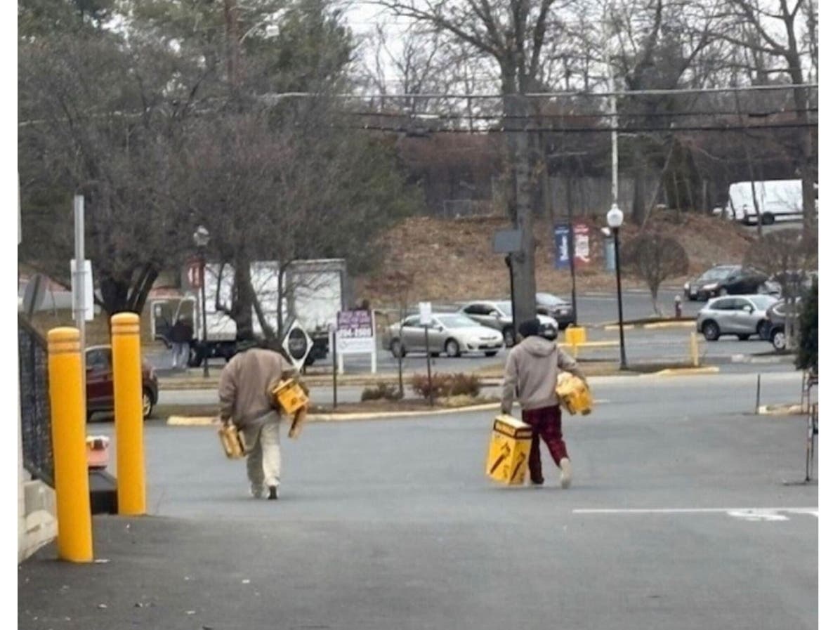 City of Fairfax Police are trying to identify these two men who they say walked away with more than $1,200 in merchandise from a city home goods store on Friday.
