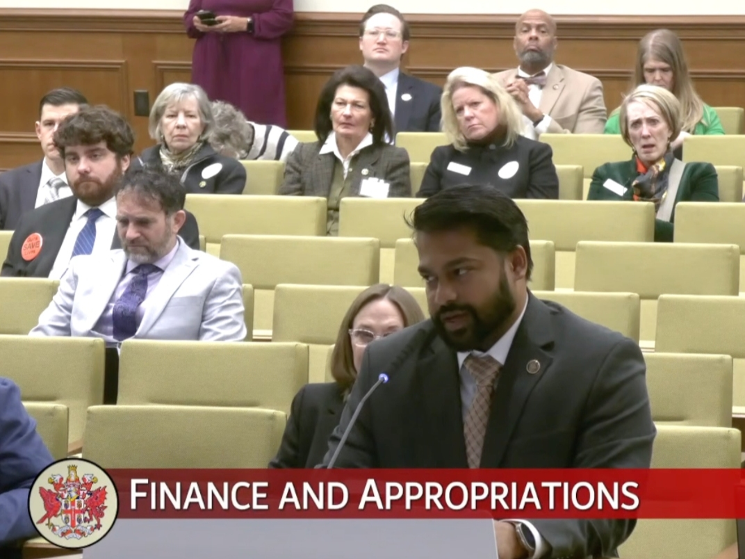 State Sen. Saddam Salim (D-Fairfax) testified before the Senate Finance and Appropriations Committee on Wednesday morning in support of legislation he introduced targeting cryptocurrency kiosks. 