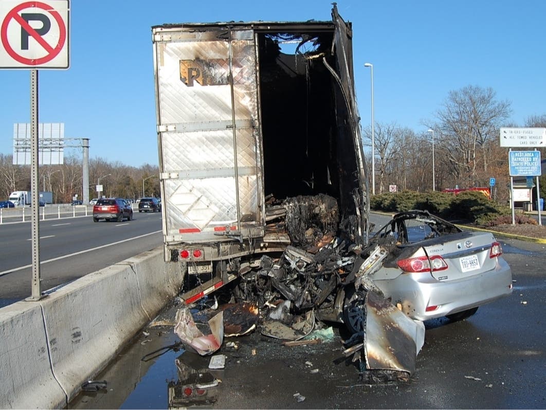 Driver Dies In Fiery Crash With Tractor Trailer At I-66 Rest Stop ...