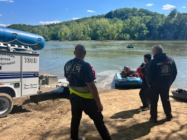 Kayaker Who Died After Potomac River Rescue Identified As VA Man ...