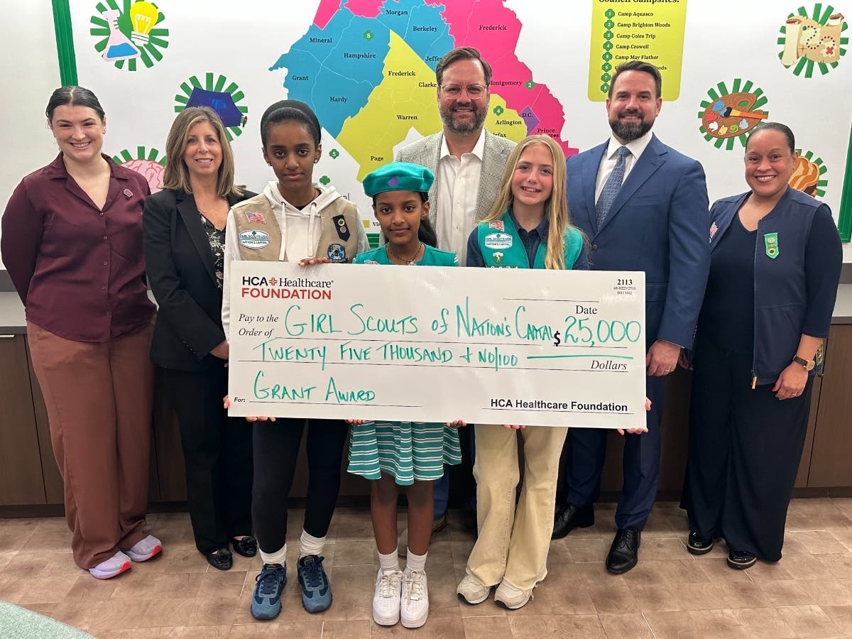 Representatives of the Girl Scout Council of the Nation’s Capital accept a $25,000 grant from the HCA Healthcare Foundation to support mental wellness programs for Girl Scouts in fourth through 12th grades.