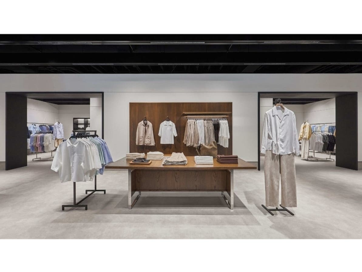 Zara reopened its renovated Tysons Corner Center store with expanded space, tech features and new shopping areas.