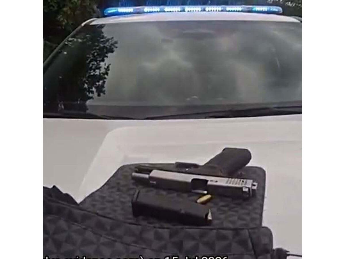 A Ruther Glen man accused of tossing a backpack containing a gun faces two felonies and September preliminary hearings.