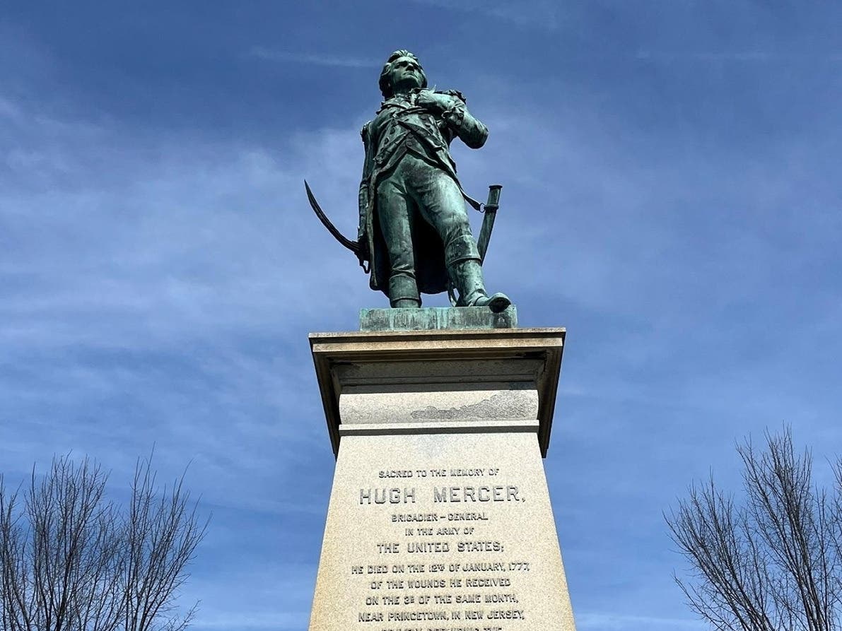Fredericksburg is seeking a conservation specialist to restore the bronze General Hugh Mercer statue and its stone base.