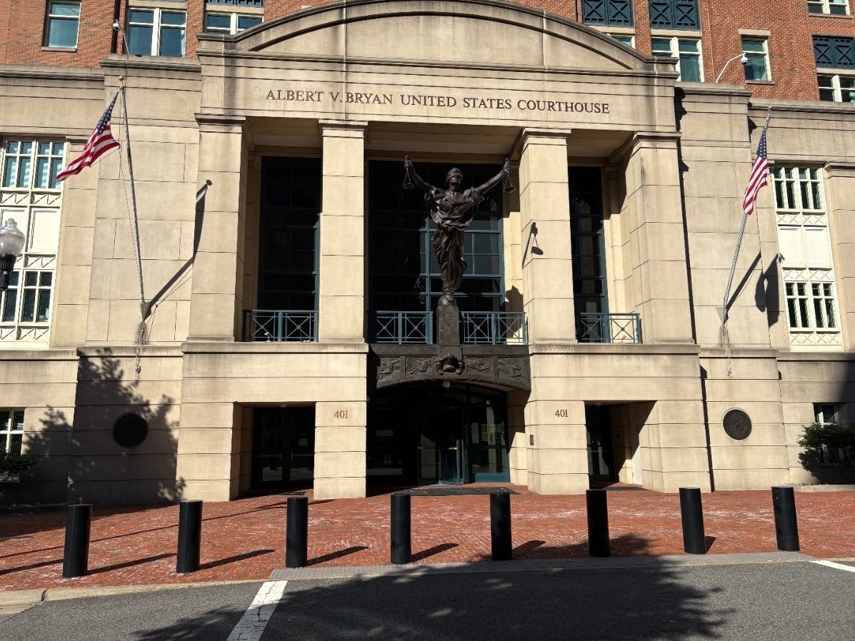 A Rosslyn Metro fare-evasion stop led to the identification and federal indictment of a previously removed suspect, records show.