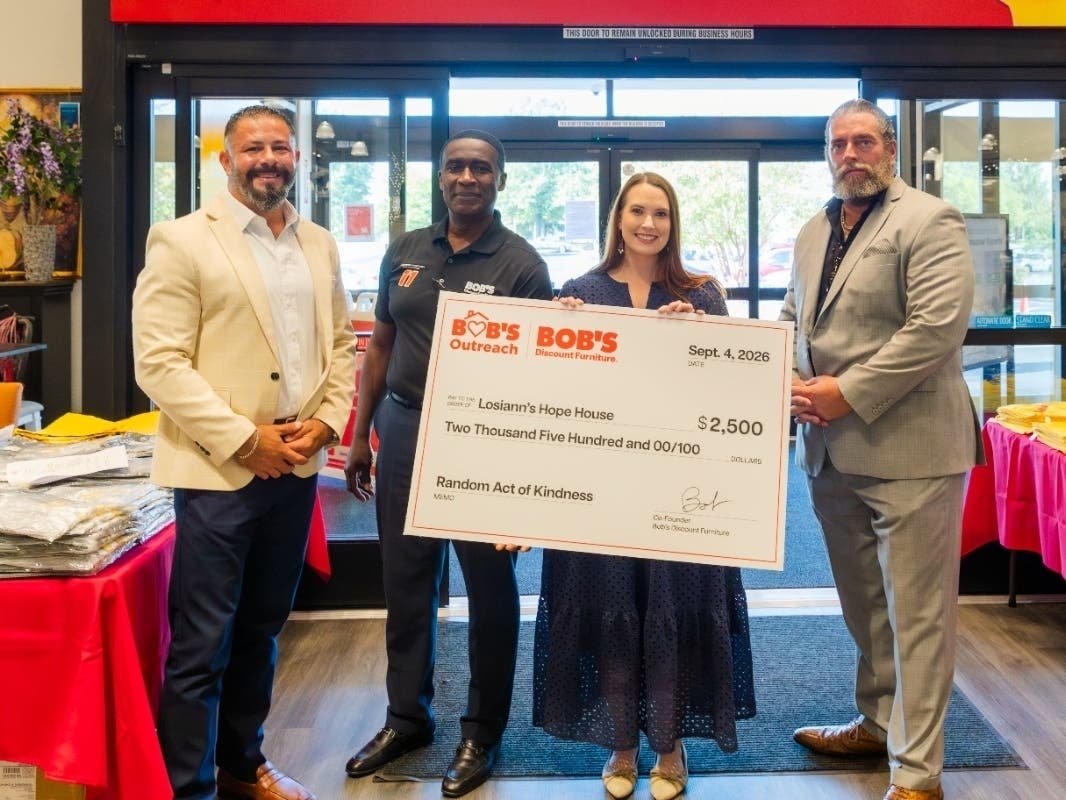 Bob’s Discount Furniture presents a Random Acts of Kindness donation to Loisann’s Hope House. Cait Woodward, executive director (center), accepted the donation from Jaedi Johnson, Jim Kiernan, and Adam Abbassi of Bob's Furniture.