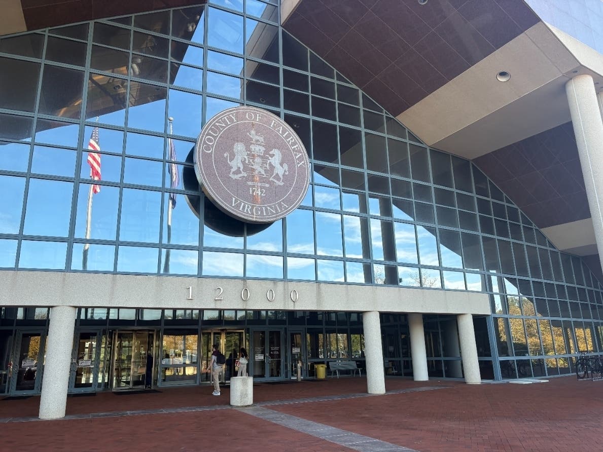 During its meeting on Tuesday, the Fairfax County Board of Supervisors paused new Flock cameras and ordered a privacy review.