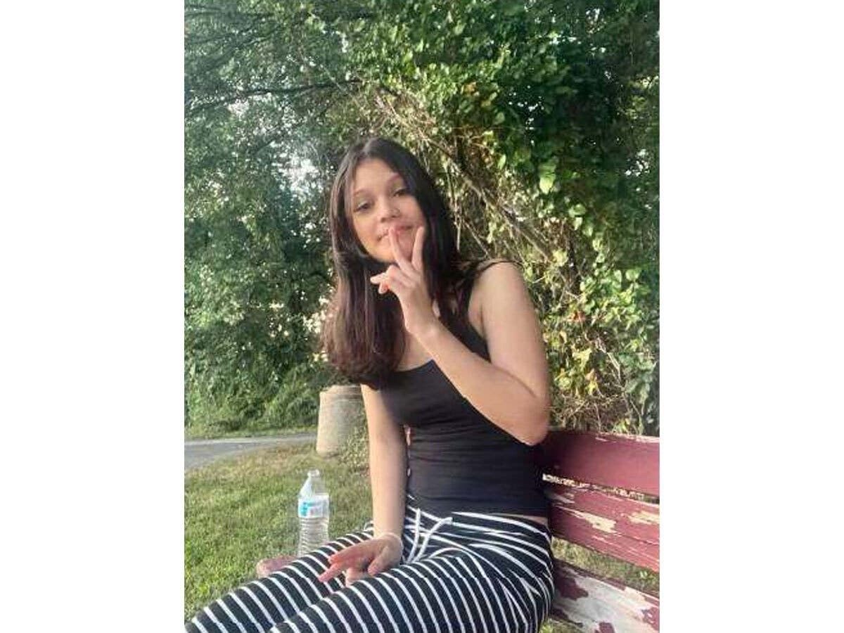 Fairfax City Police are asking for help finding Genesis Rivera Ruiz, 14, who was last seen Wednesday morning on Fairfax Boulevard.
