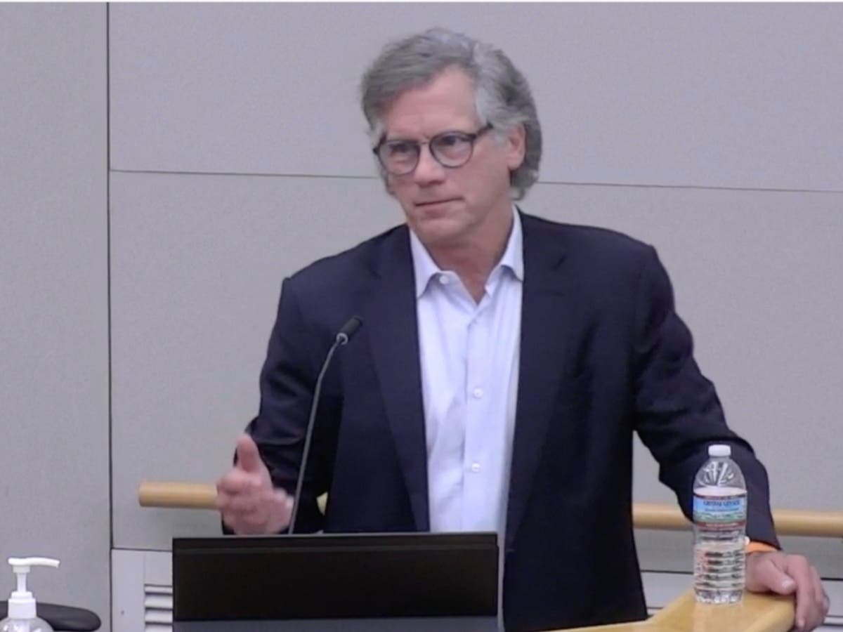 Christopher Clemente, chief executive officer of Comstock Holdings, speaks during a 2024 Town of Herndon Council meeting.