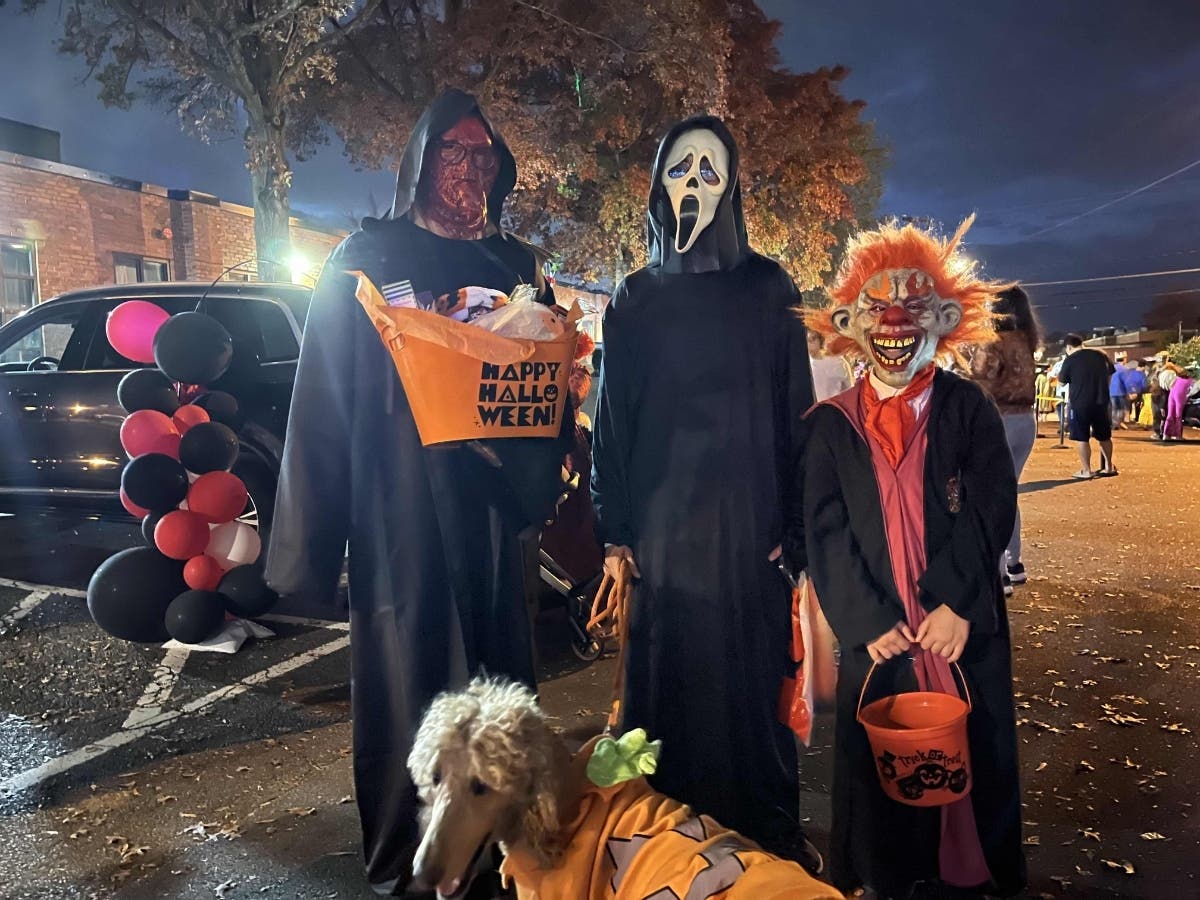 Families and children of all ages can celebrate Halloween at the Old Firehouse Center's Festival Of Frights & Trunk Or Treat on Oct. 31, from  5 to 8 p.m. The free event will include Halloween activities, decorated trunk displays, games and treats.