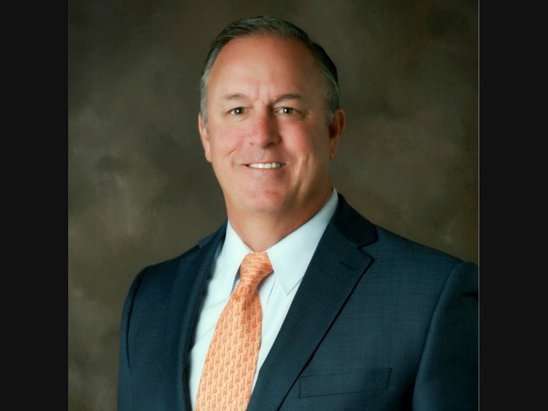 Former Summit Police Chief Robert Weck, who retired last year, announced he wants to run for Common Council. If chosen as the Republican nominee, he would face incumbent Democrat Andy Minegar.