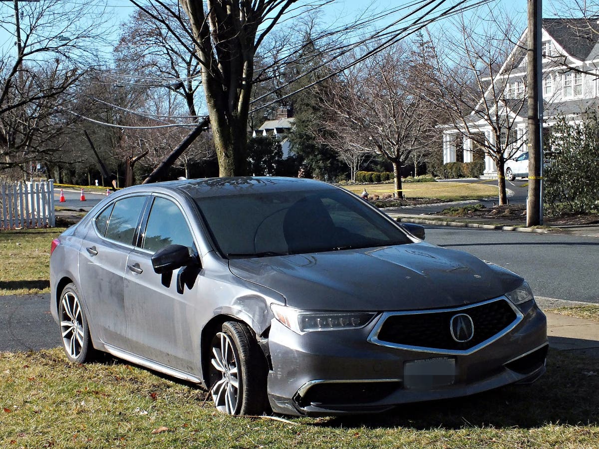 Sunday Driver Is Charged With DWI After Hitting Pole In Ridgewood ...