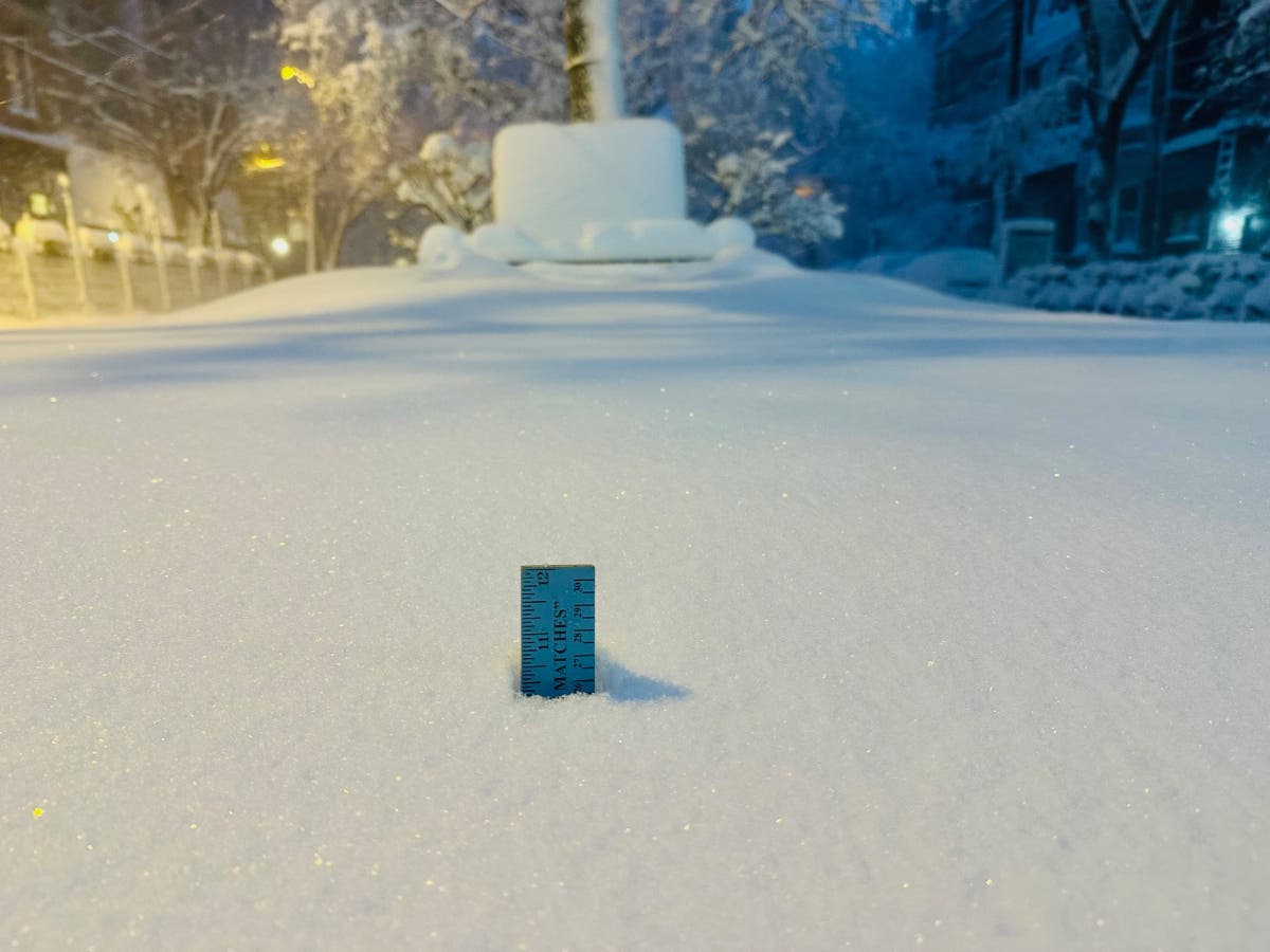 Ruler at 11th and Washington streets, 6:30 a.m. Monday.