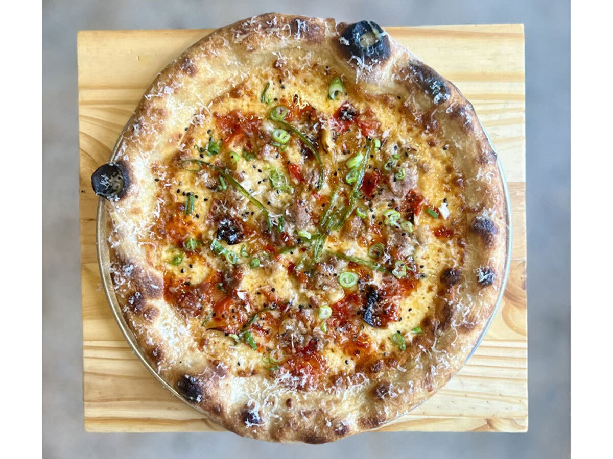Pizza with Korean bulgogi