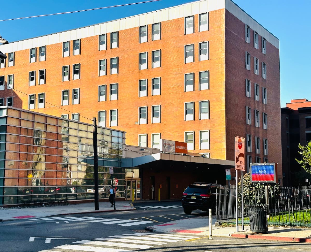 Hoboken Hospital Still Hasn't Fixed Air Conditioning, Despite Heat Wave