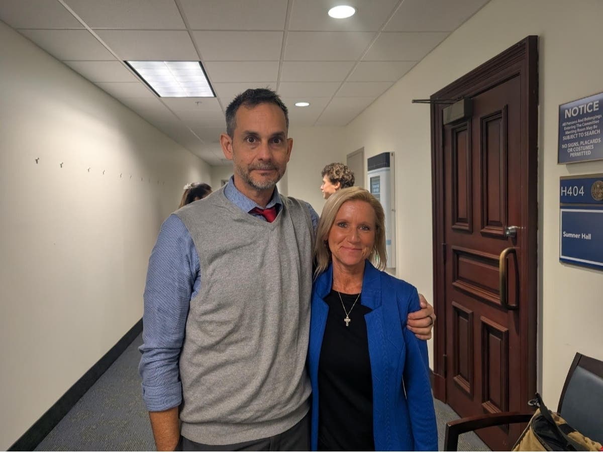 Hands-free driving advocates Demetrius Branca and Michelle Avola in the Capitol on Feb. 11, 2026. 