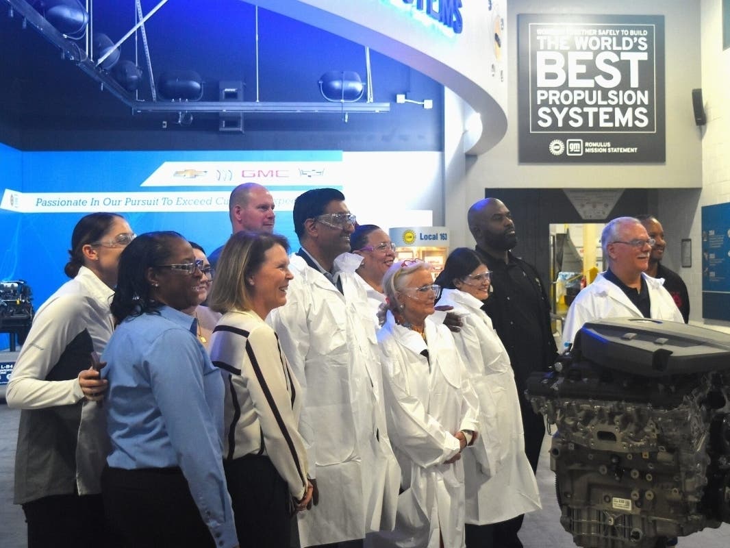 U.S. House Democrats and General Motors staff at the General Motors Romulus Propulsion Systems plant. May 9, 2026. |