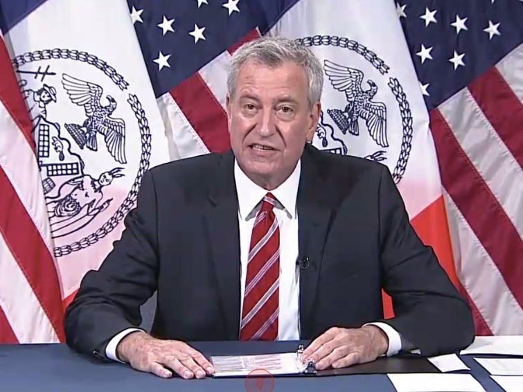 Mayor Bill de Blasio on Wednesday highlighted anti-violence efforts planned in Brooklyn amid a spike of citywide violence.