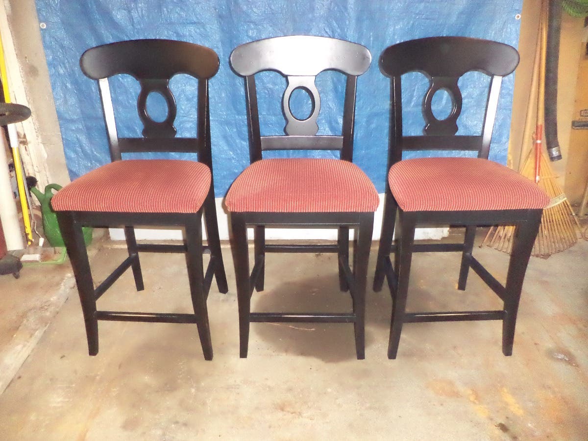 Set of 3 Bassett Bar Stools Monroe, CT Patch