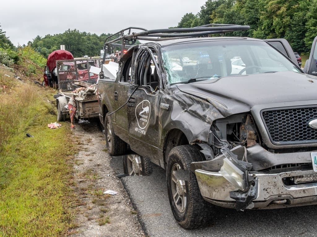 5 Vehicle Fiery Crash In Merrimack On Everett Turnpike Closes Roadway ...