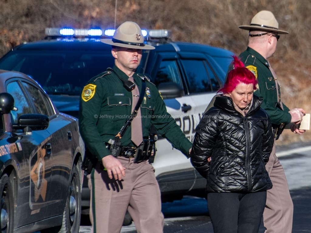 Moriah Infinjer Pursuit Of SUV That Fled From NHSP In Merrimack Crashes In Hooksett ...