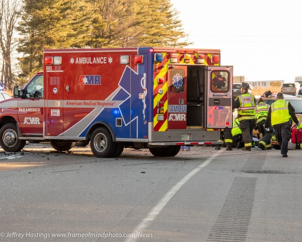 Two Vehicle Crash Snarls Morning Traffic On I-293 South In Manchester ...