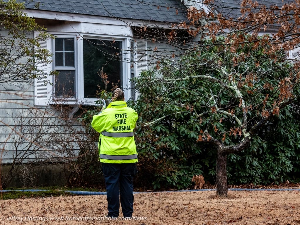Man Seriously Hurt In Salem House Fire On Lake Street Wednesday | Salem ...