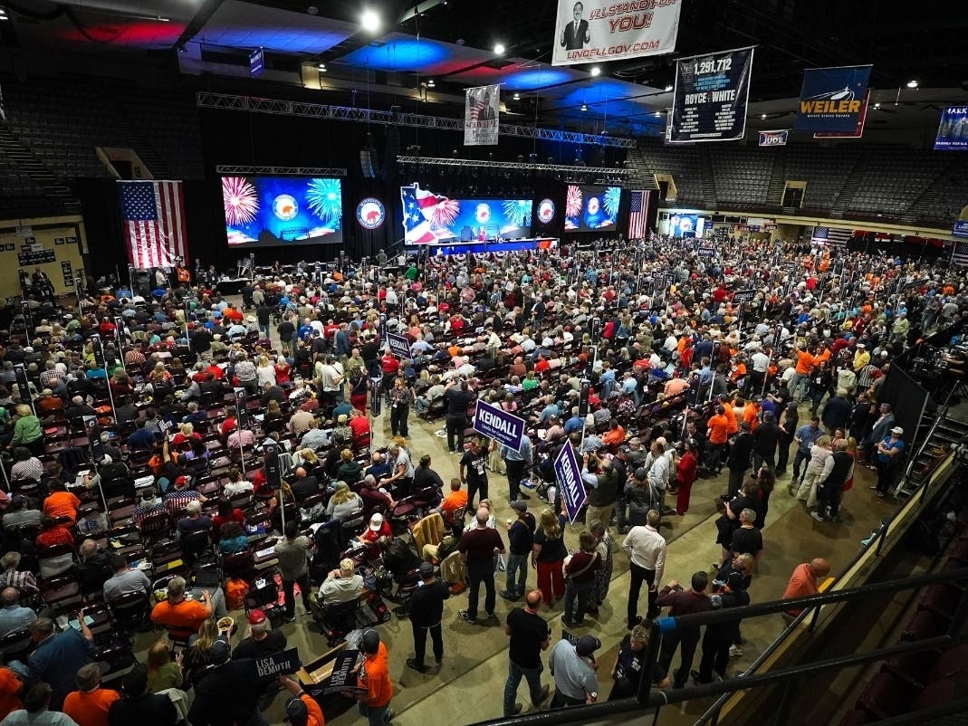 Delegates vote on the floor of the Minnesota Republican Convention in Duluth, Saturday May 30, 2026. 