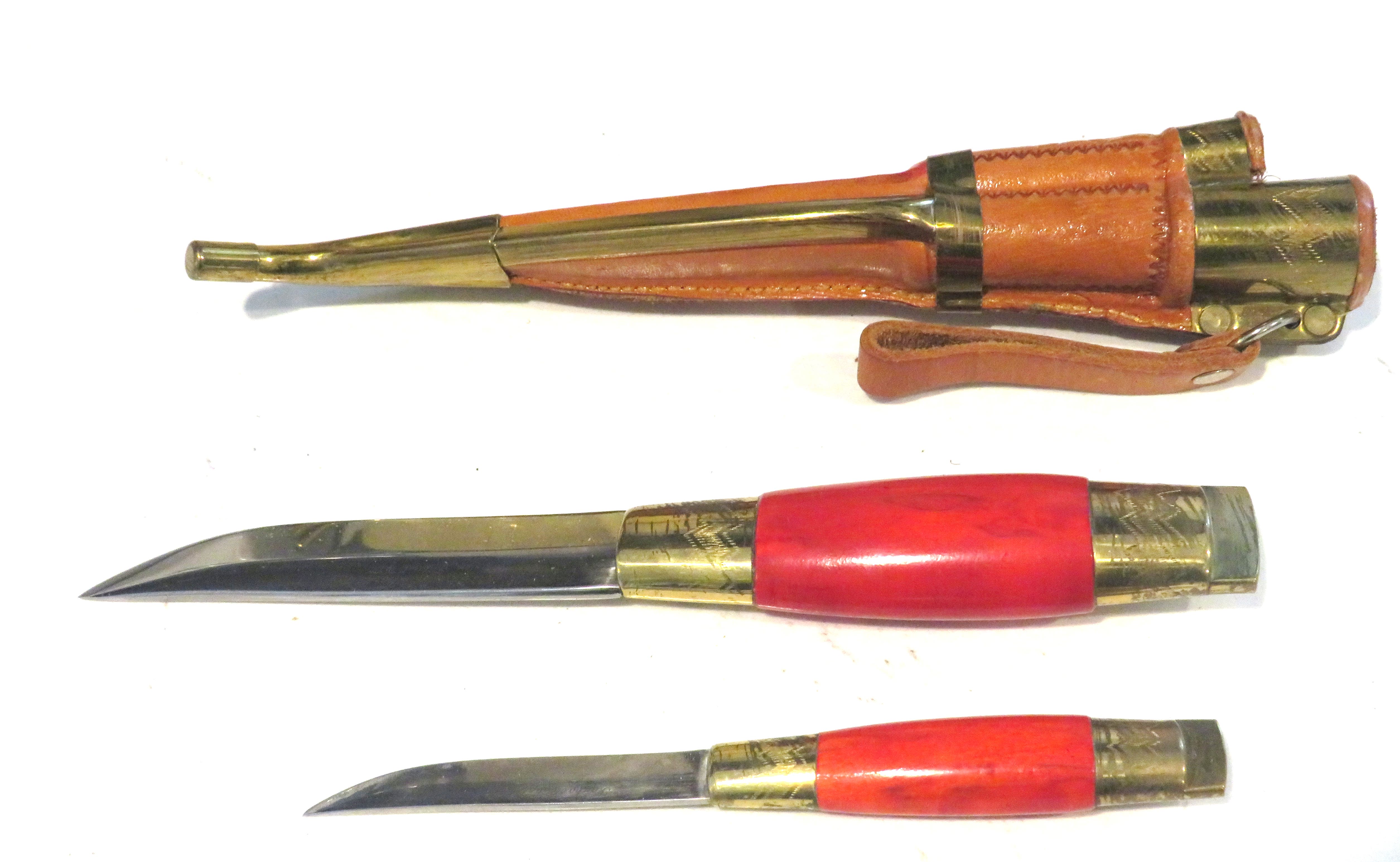 Online Auction: Discovered Treasures Part 2: Knives, Watches, Pipes, Military