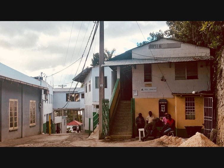 News small post card thumbnail