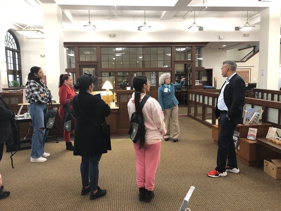 News small post card thumbnail