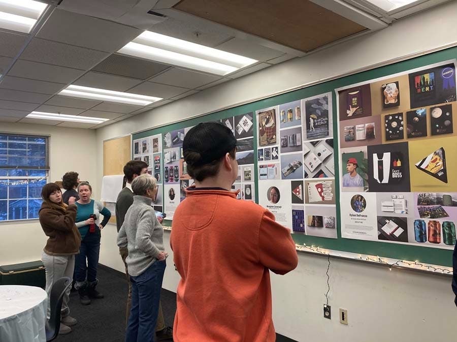 News small post card thumbnail