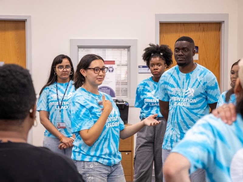 Orientation Leader students engaged in discussion.
