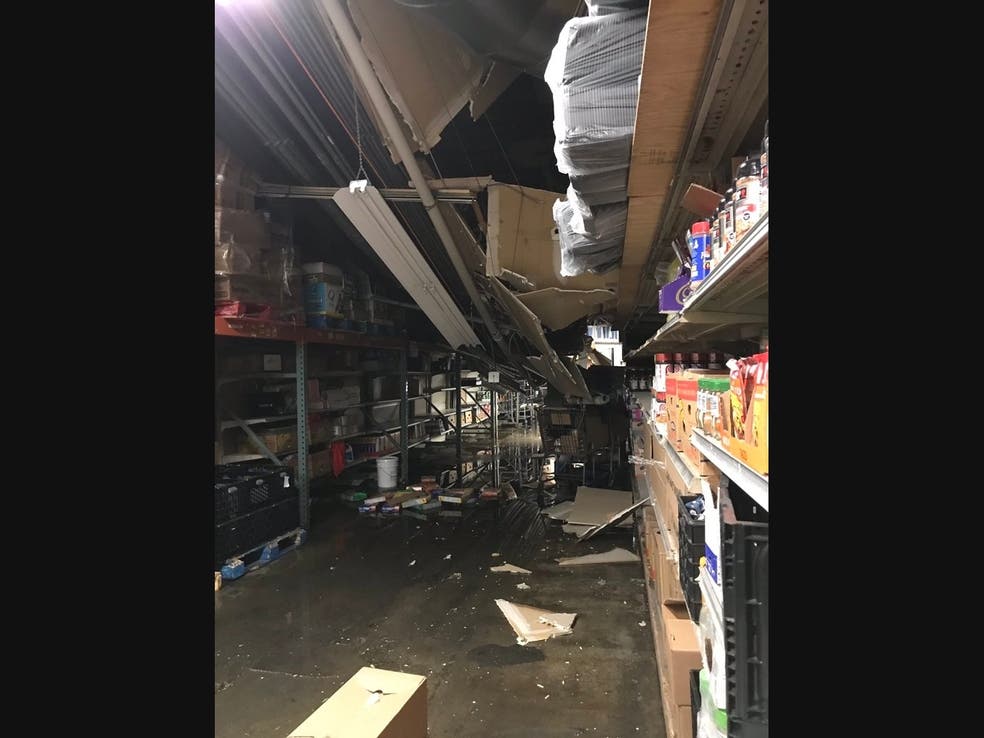 Auburn Safeway Suffers Partial Roof Collapse Puyallup