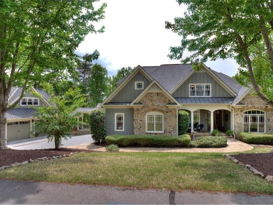 WOW House: Gated Community With Incredible Views, $1.188 Million - Vimarsana News