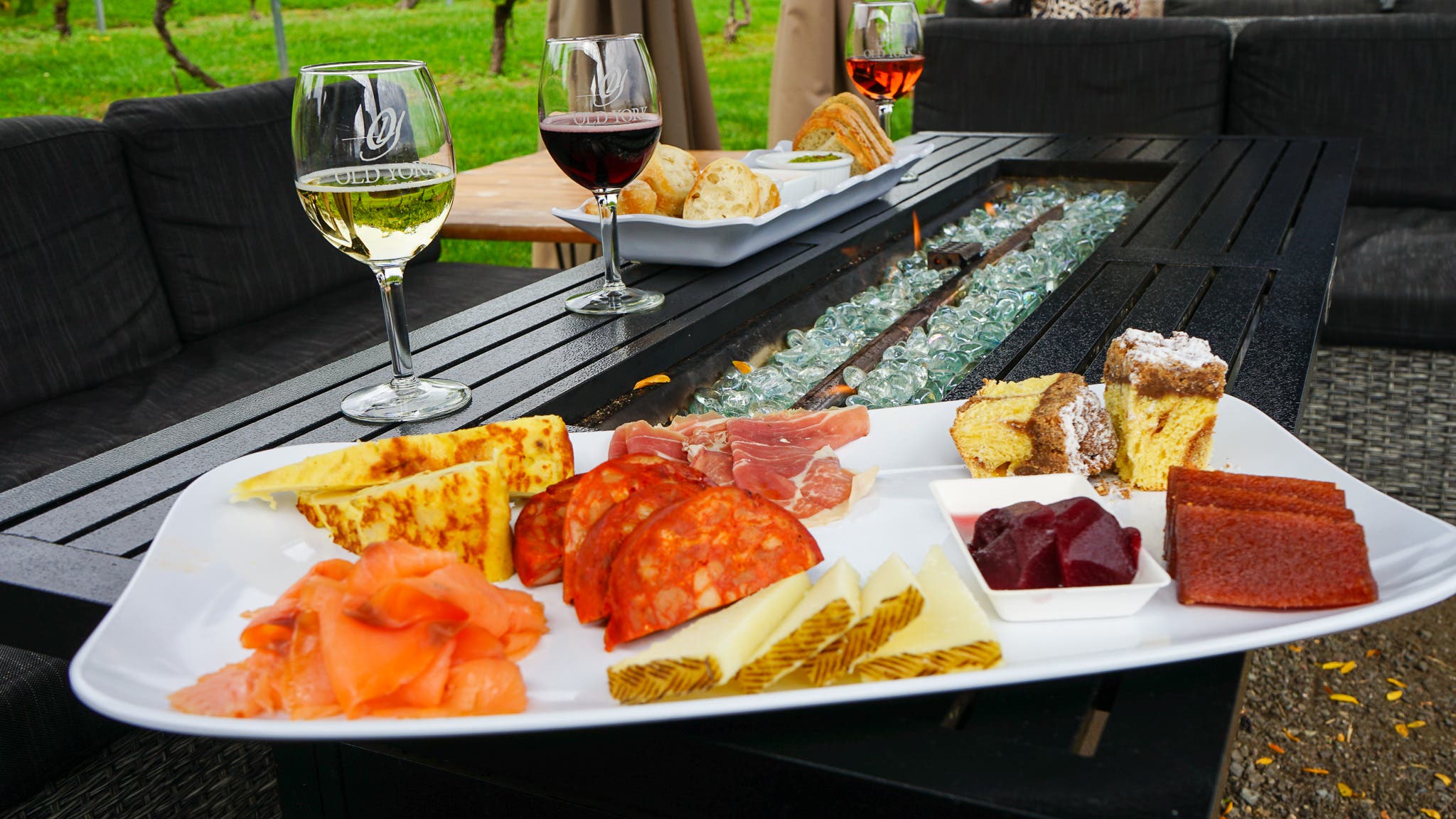 ✨🥂Father's Day Weekend Bubbly Brunch 11:30 am - 2:30 pm at Old York Cellars