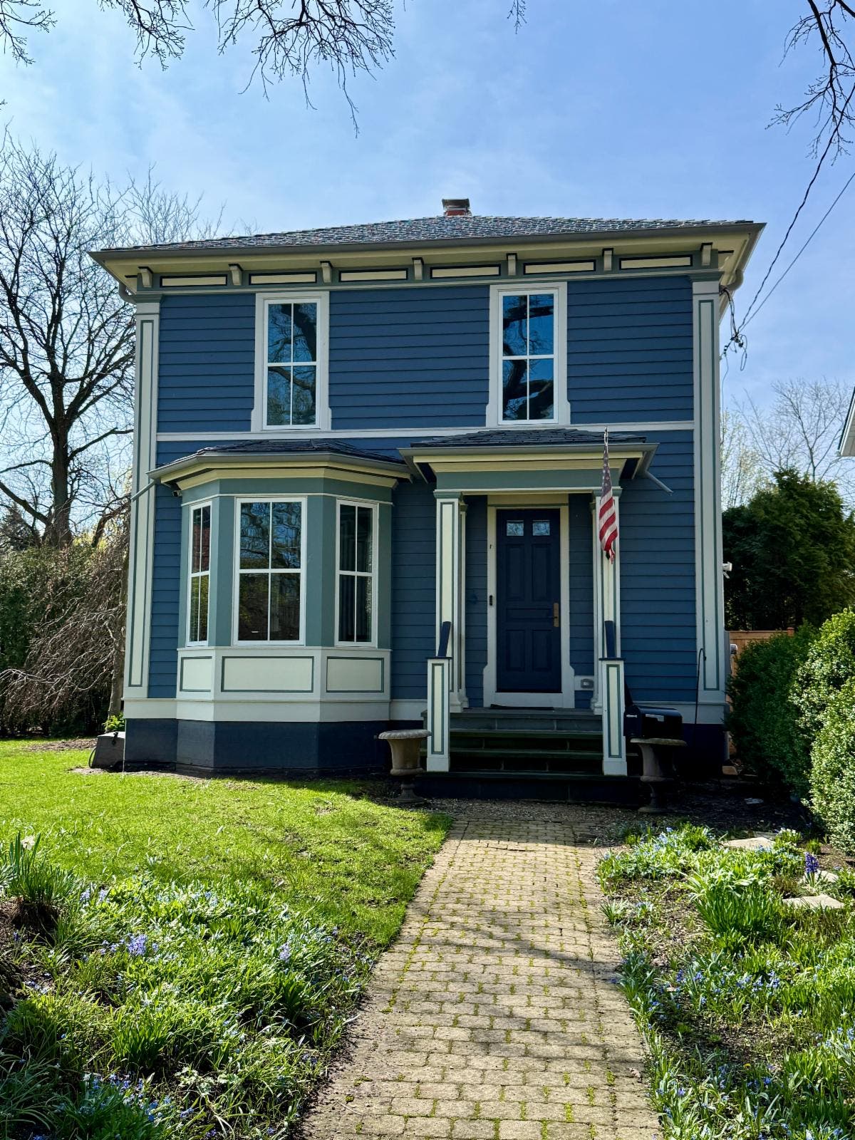 Winnetka’s Central West Side Walking Tour